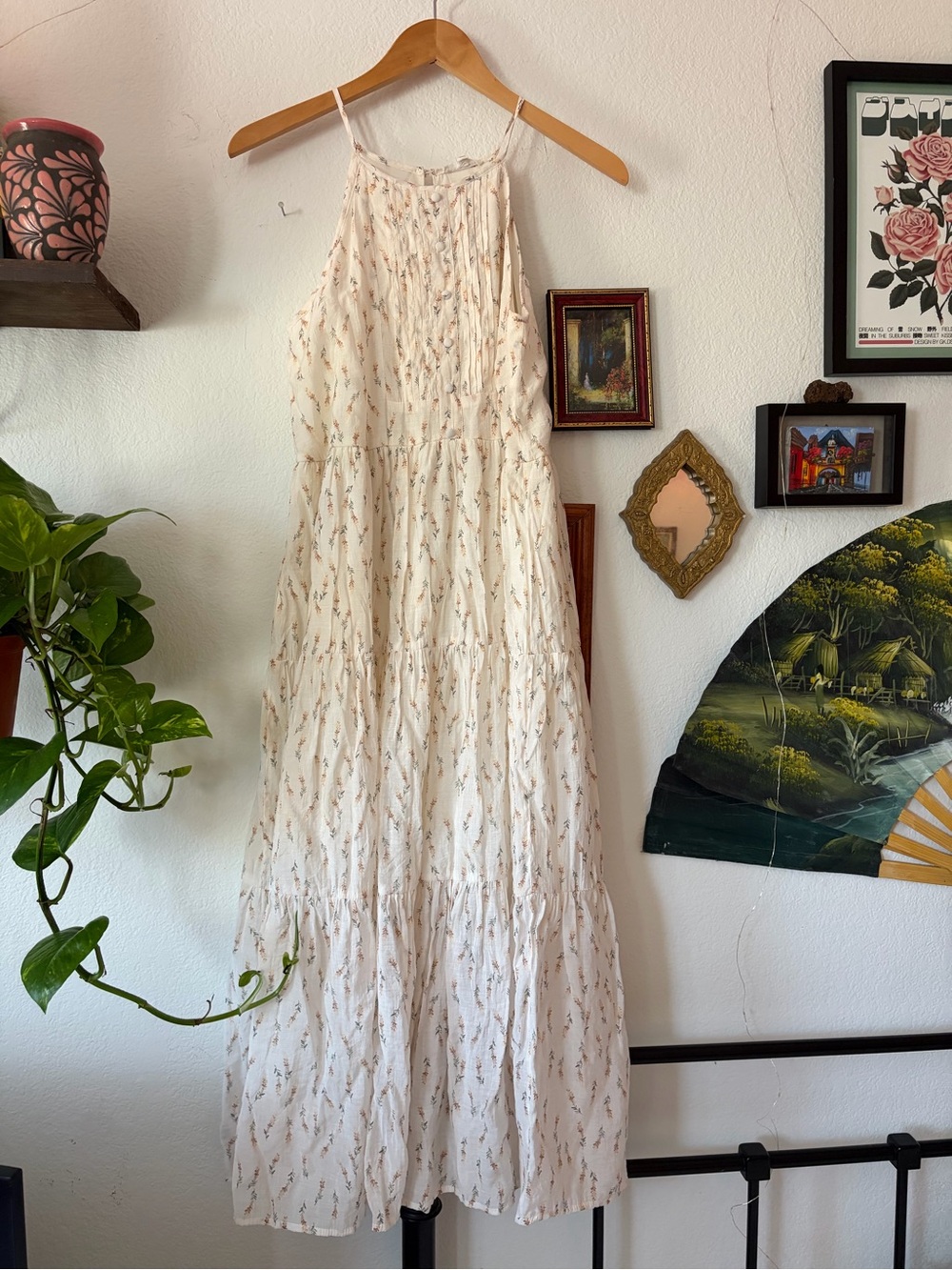BY THE RIVER Floral Tiered Maxi Dress – Cream Flower Print – Small - Cottagecore